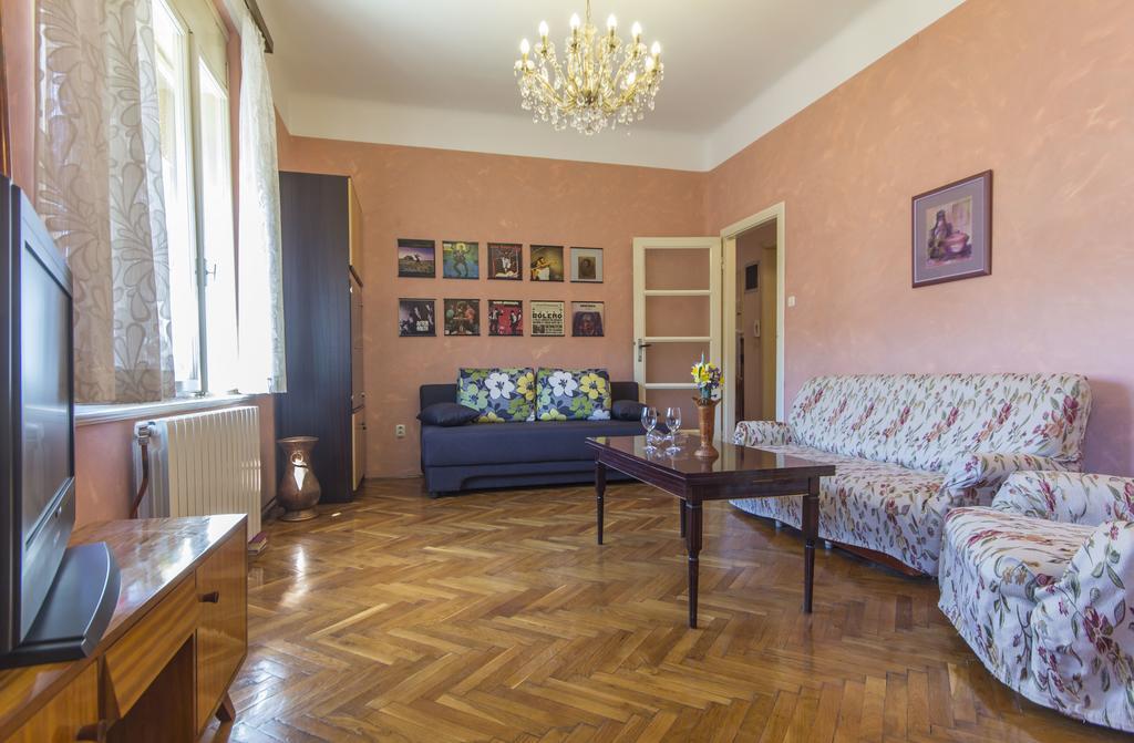 Spacious&Smart Center Apartment Pula Habitación foto