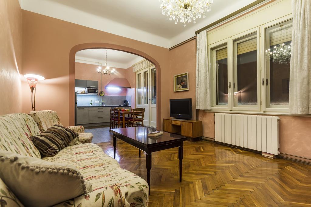 Spacious&Smart Center Apartment Pula Exterior foto