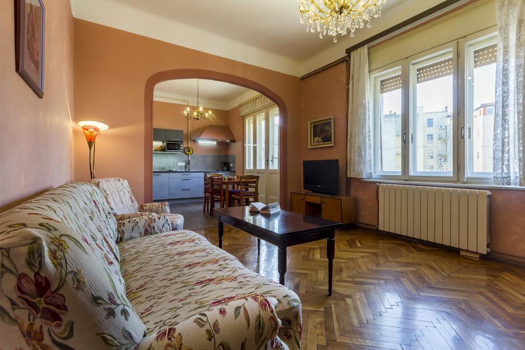 Spacious&Smart Center Apartment Pula Exterior foto